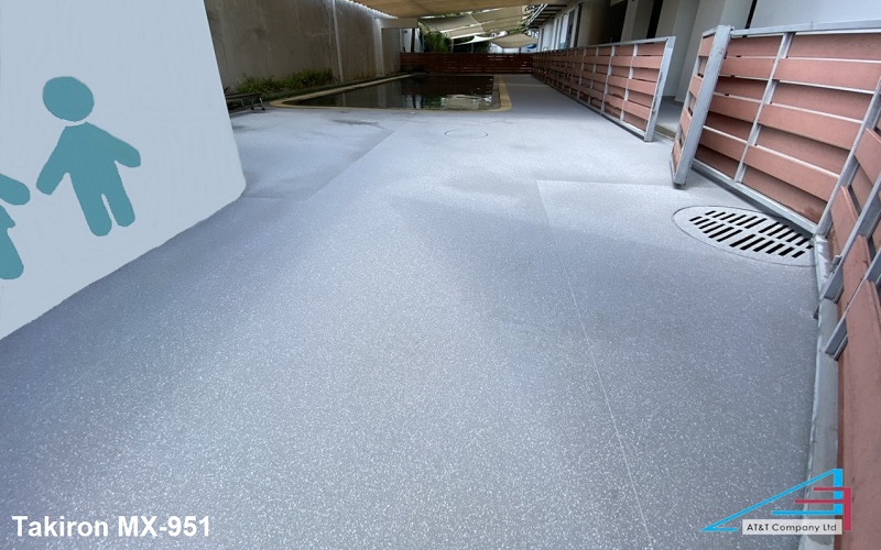 Sàn nhựa chống trượt hồ bơi